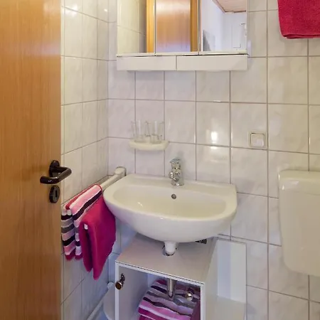 Ferienwohnung Am-edersee Apartman *